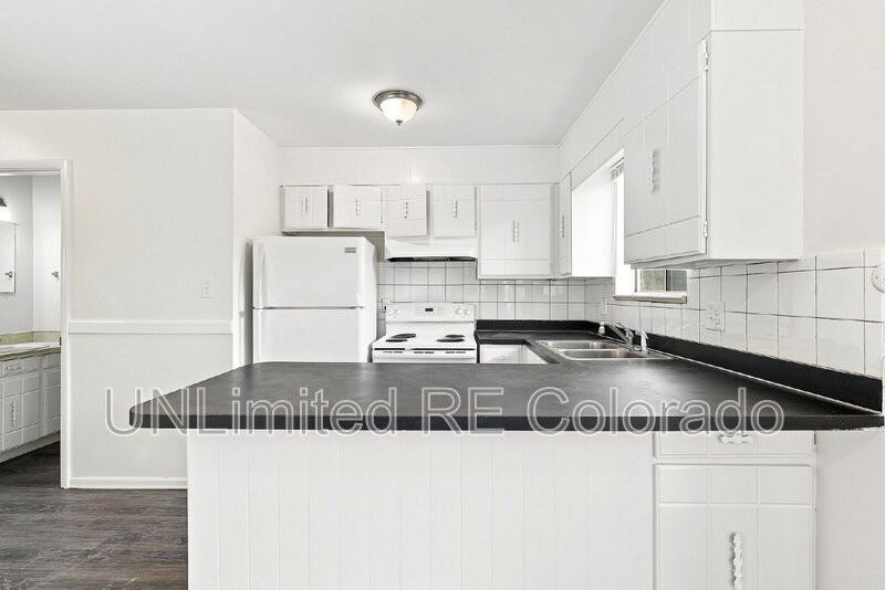 38 Lansing St - Photo 7 of 17