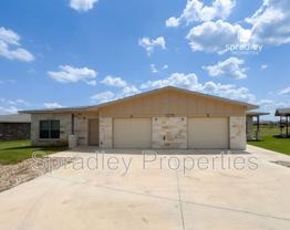 1007 Laurel Dr Unit A - Photo 1 of 1