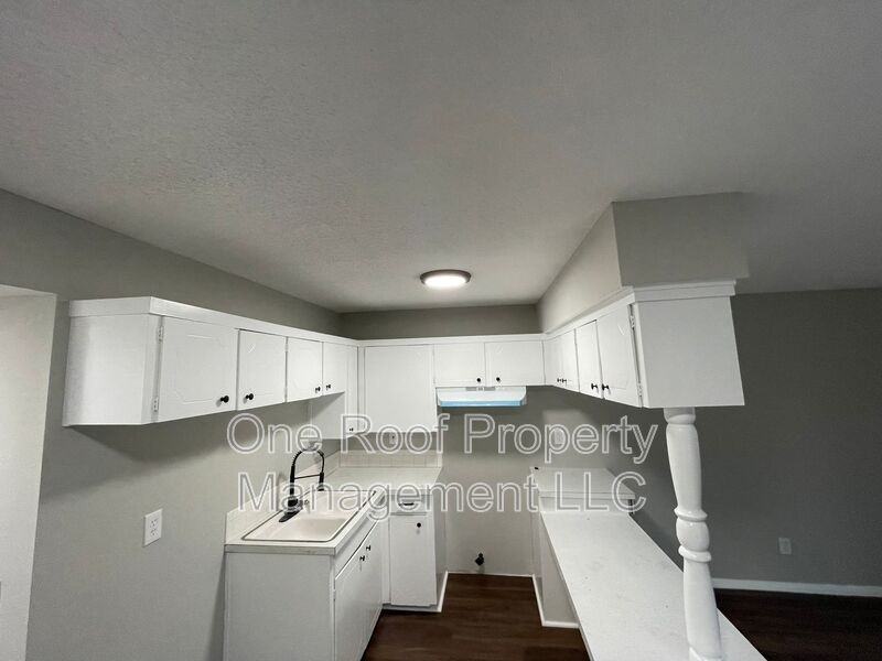 3113 Barnett Ave #B - Photo 7 of 8
