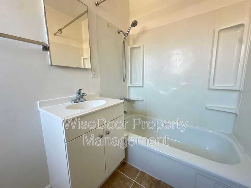 5934 Cloverly Ave #C - Photo 3 of 12