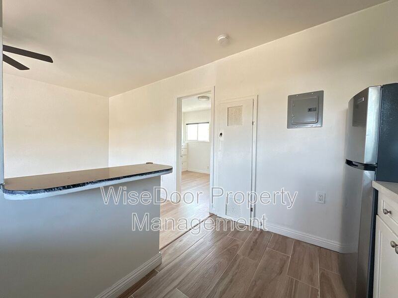 5934 Cloverly Ave #C - Photo 6 of 12
