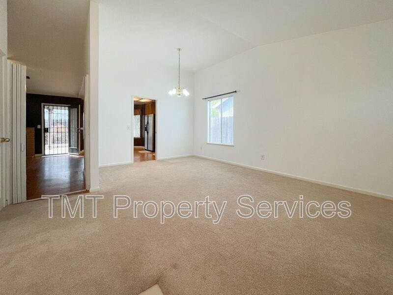 8166 Morgan Hill Way - Photo 6 of 34