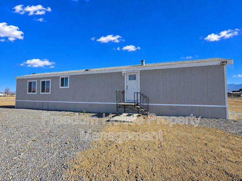 1410 Manse Rd - Photo 6 of 34