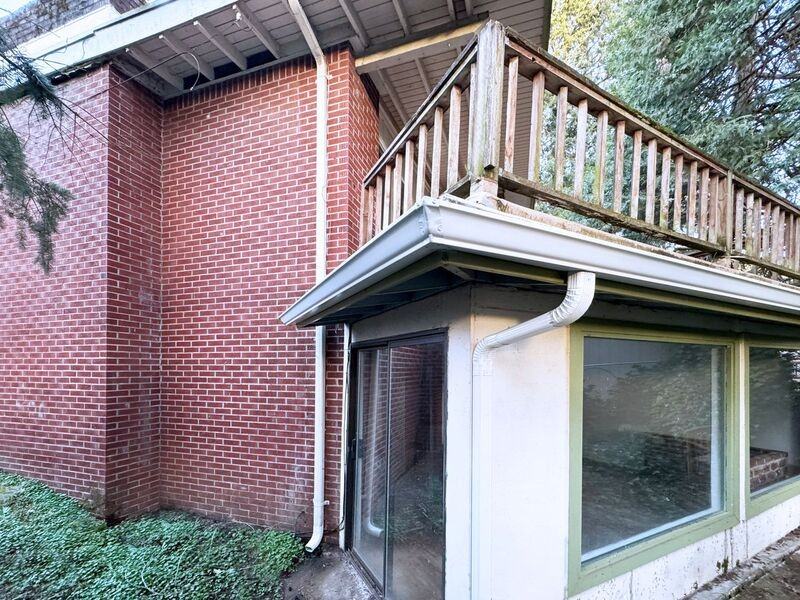1180 E 37th Ave - Photo 3 of 50