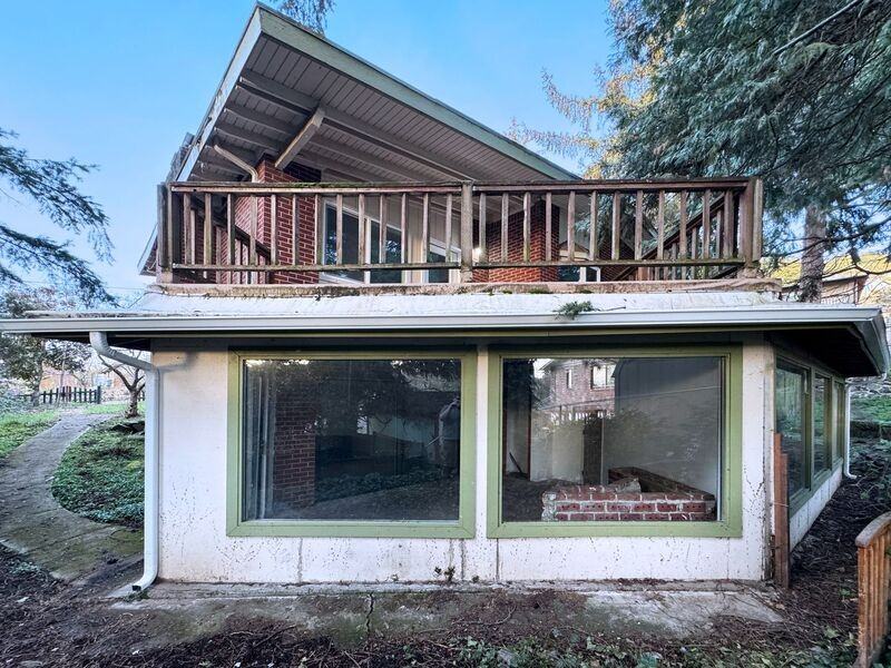 1180 E 37th Ave - Photo 4 of 50
