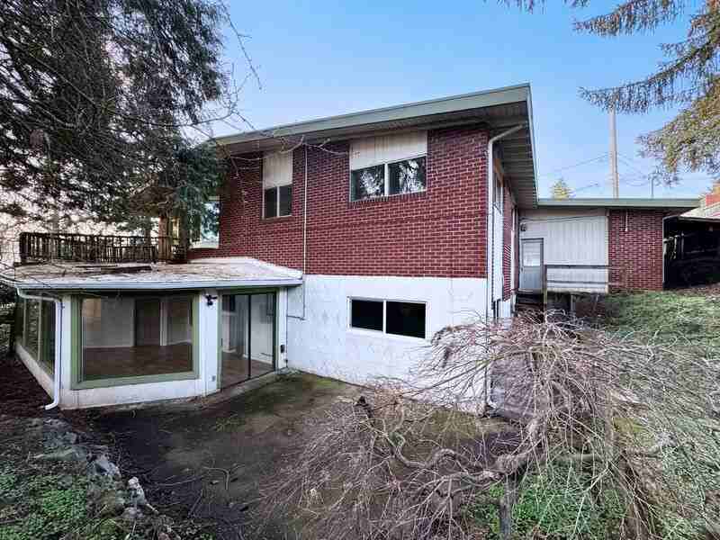 1180 E 37th Ave - Photo 7 of 50