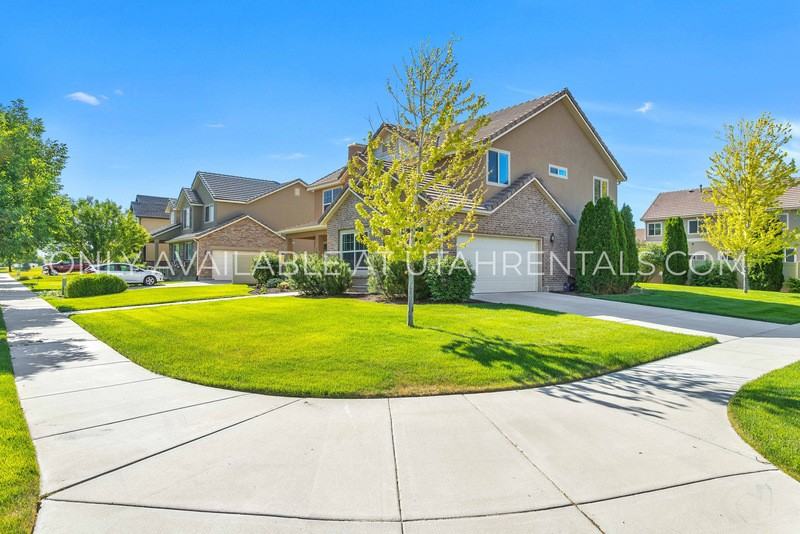 1143 Wn - Photo 3 of 19