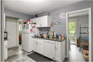featured image of 1659 10th Ave #2
