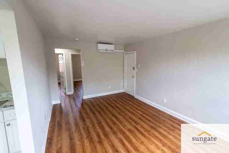 1410 Dartmouth Ave #2 - Photo 5 of 29