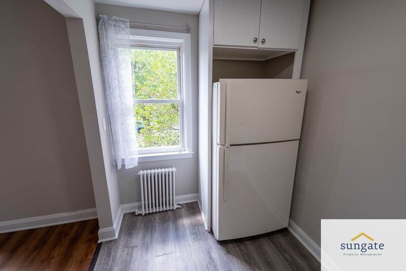 1410 Dartmouth Ave #2 - Photo 7 of 29