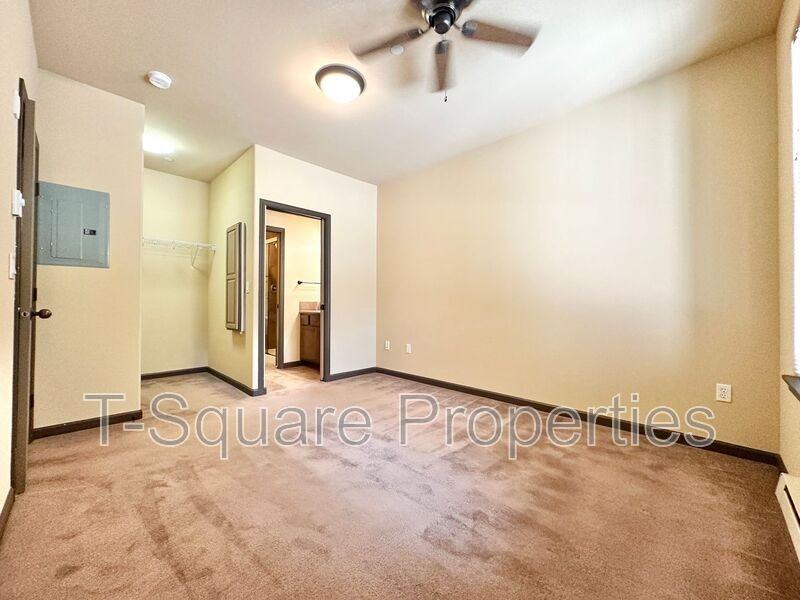 9505 Ne 180th St #102 - Photo 4 of 22