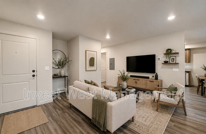 404 Neavenue #110 - Photo 2 of 5