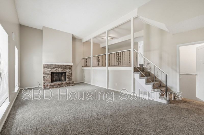 6601 E 128th St - Photo 2 of 19