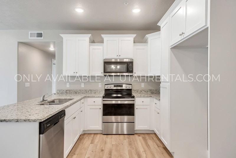 1128 Se #7202 - Photo 3 of 19