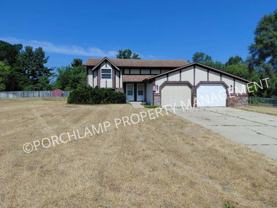 6779 Pleasantview St Ne - Photo 1 of 1
