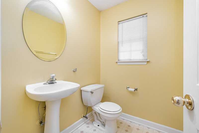 9026 Tibble Creek Way - Photo 4 of 32