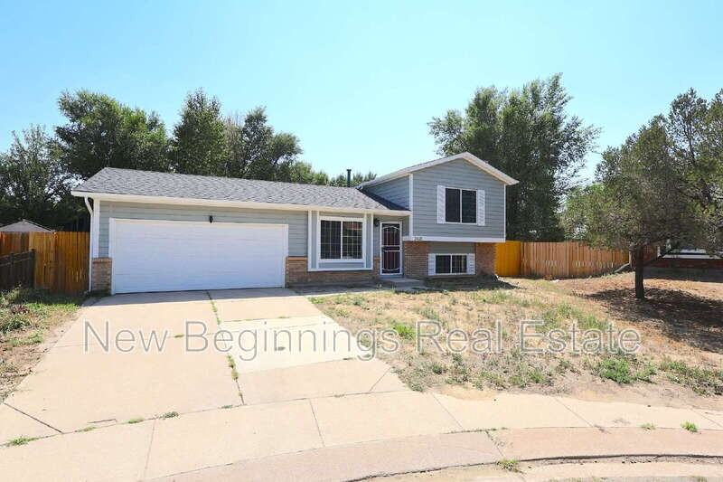 3415 Kirkwood Dr - Photo 2 of 30
