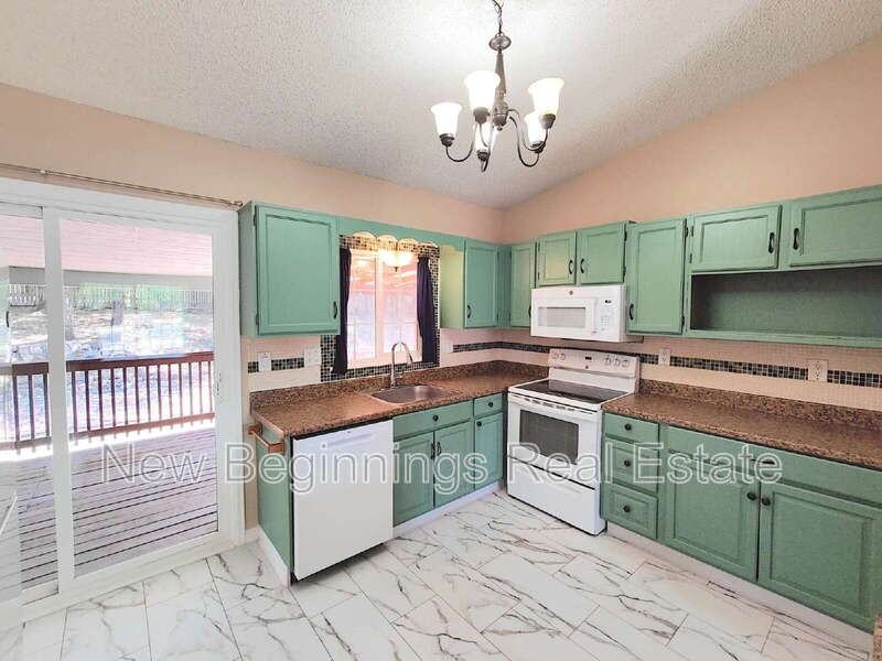 3415 Kirkwood Dr - Photo 5 of 30