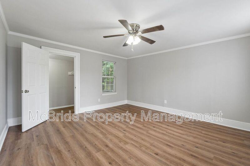 1827 Hicks St - Photo 6 of 11