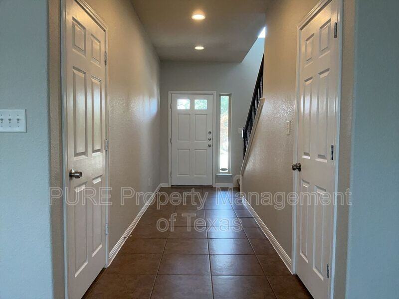 161 Nogalito Way - Photo 5 of 46