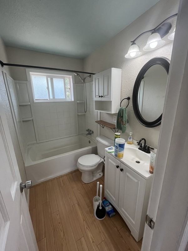 7436 Knox Ct - Photo 4 of 10