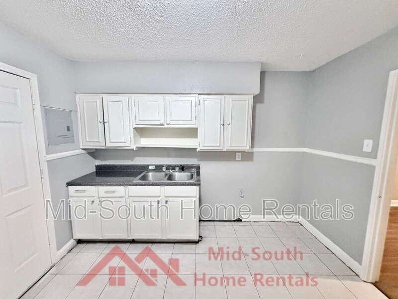 4050 Pikes Peak Ave - Photo 7 of 16
