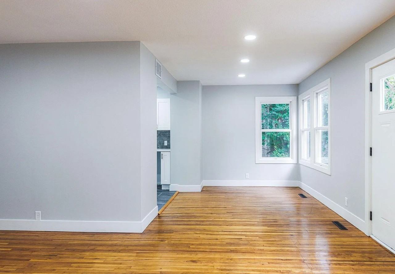 1604 Pierre St - Photo 4 of 10