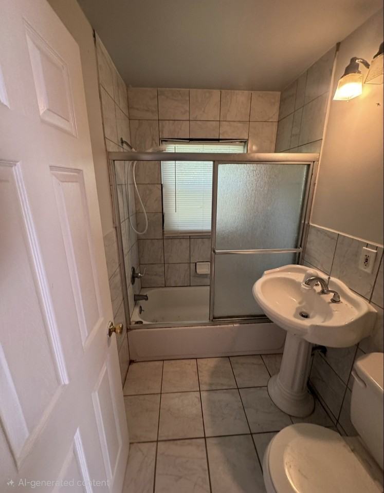 3210 Brownell Blvd - Photo 3 of 8