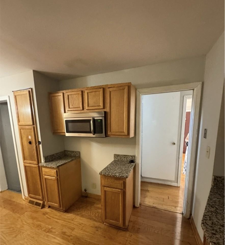 3210 Brownell Blvd - Photo 5 of 8