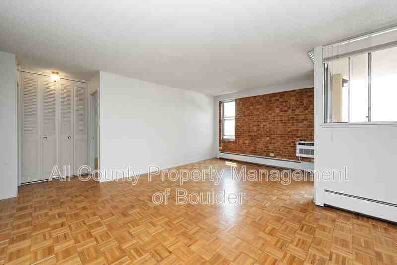 850 20th St #602 - Photo 6 of 19