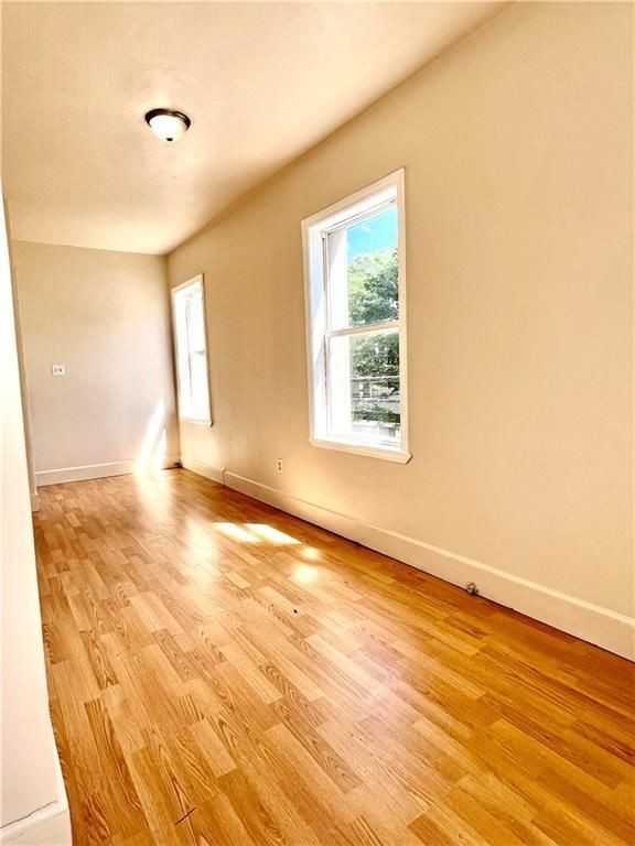 887 Branch Ave ##2 - Photo 3 of 13