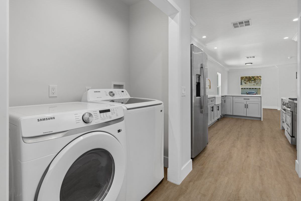 723 Chestnut Ave - Photo 7 of 11