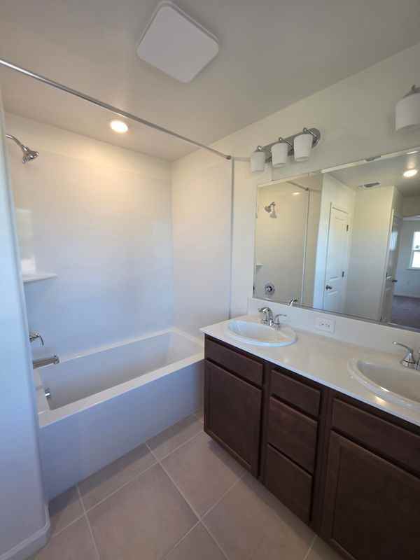 2386 Satin Leaf Ct - Photo 5 of 26