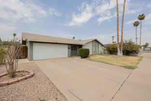 1218 E Carter Dr - Photo 1 of 1