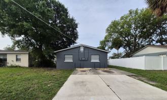 1726 W Chestnut St #A - Photo 1 of 1
