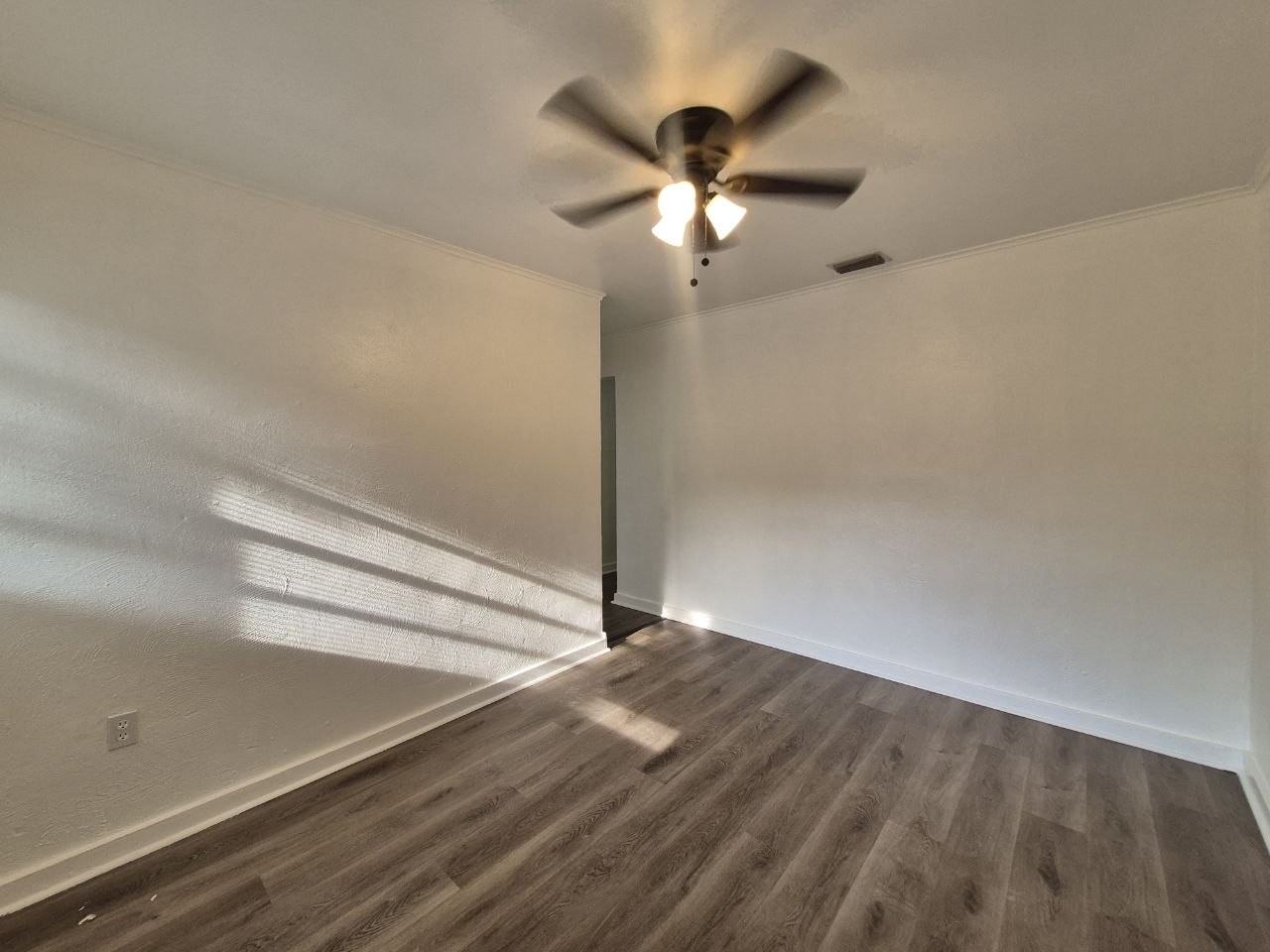 1726 W Chestnut St #A - Photo 7 of 20