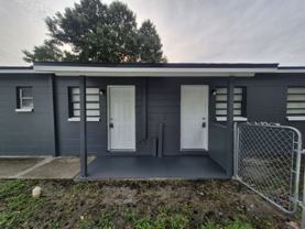 1726 W Chestnut St #B - Photo 1 of 1