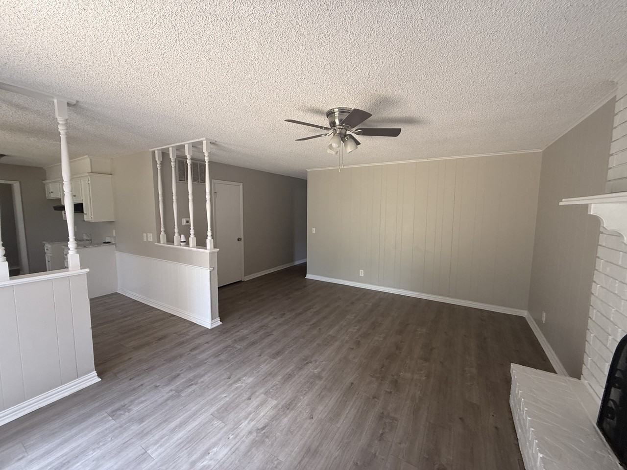 929 W Boston St - Photo 5 of 24