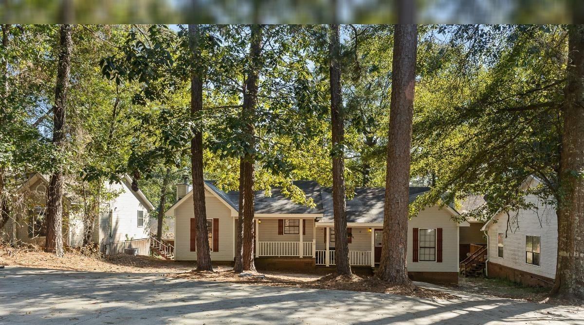 69 Hickory Knl - Photo 3 of 19
