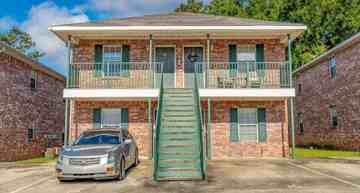 featured image of 2503 W 7th St