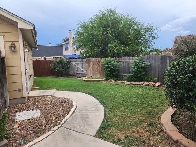 9215 Hilltop Crossing Dr #NA - Photo 2 of 6