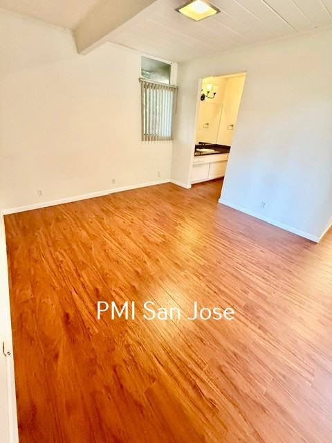 2066 Sandalwood Ct - Photo 3 of 23