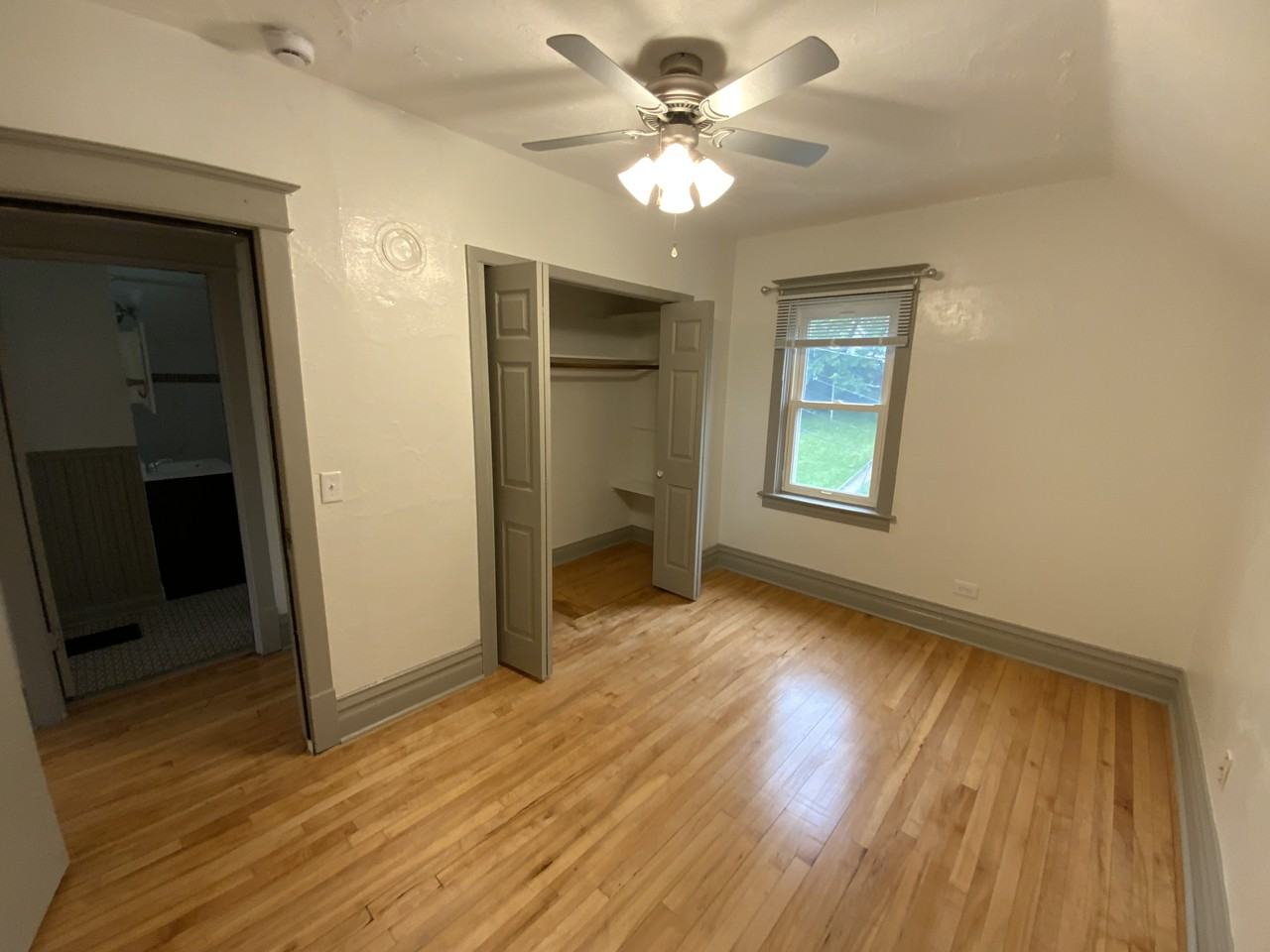 2753 Wellington St - Photo 6 of 7
