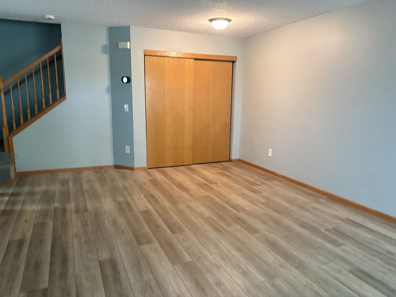7102 139th Ave Nw - Photo 3 of 18