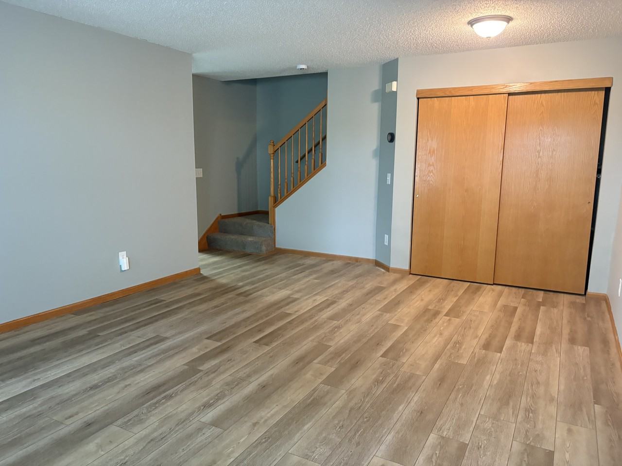 7102 139th Ave Nw - Photo 4 of 18