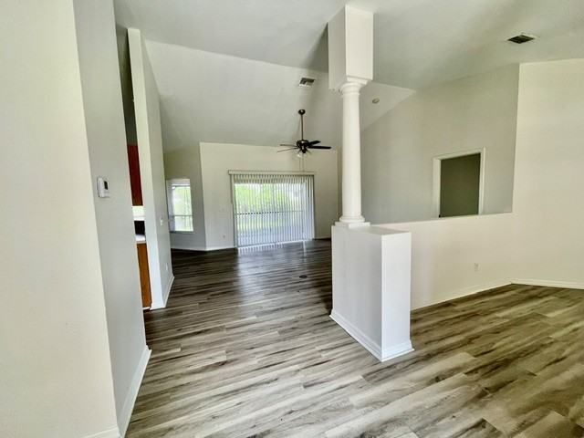 3227 Sw 11th Ct - Photo 2 of 15