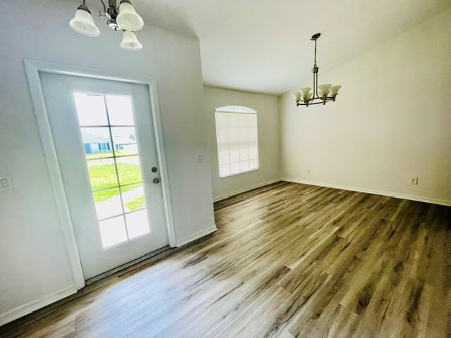 3227 Sw 11th Ct - Photo 4 of 15
