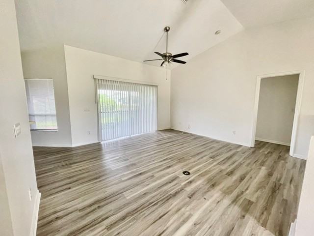 3227 Sw 11th Ct - Photo 6 of 15