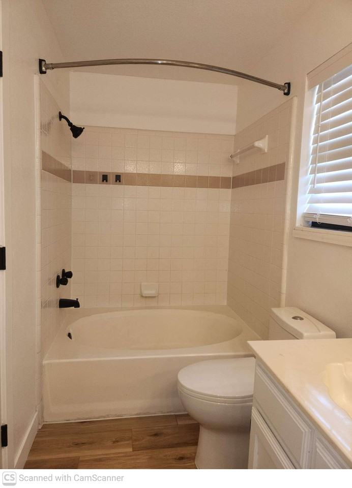 3904 Sawtooth Dr - Photo 6 of 10