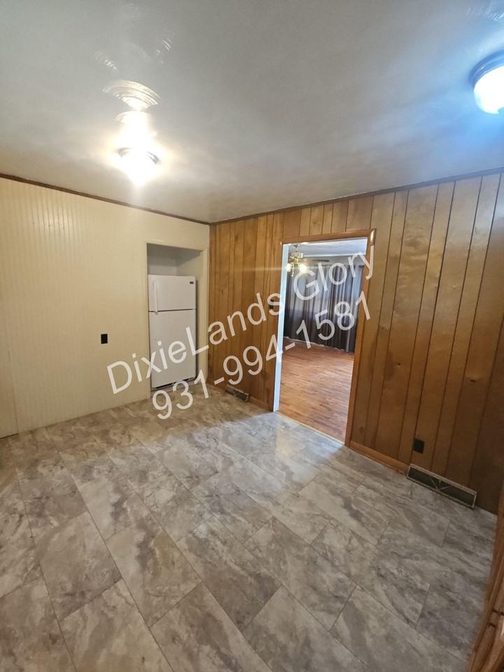 155 W Seventh Ave - Photo 7 of 27